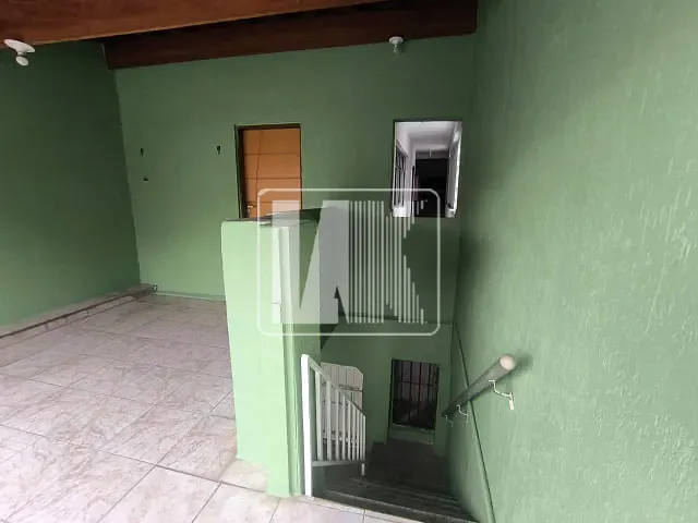Sobrado com 56m² 3 quartos e 2 banheiros, para alugar, no bairro Vila Palmares em Santo André