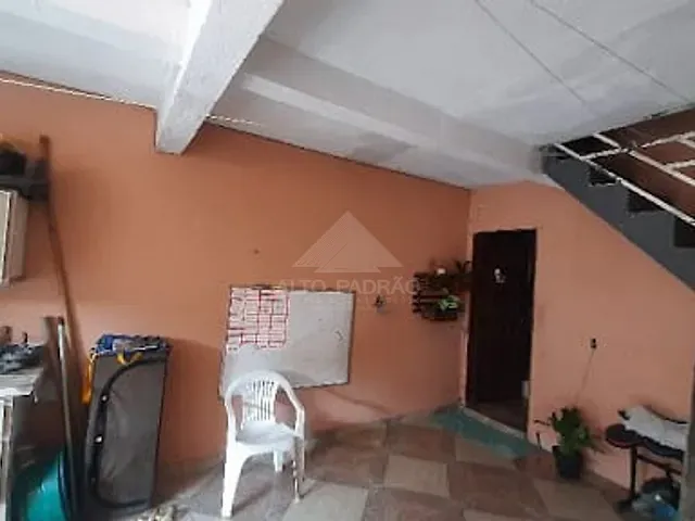 Sobrado com 125m² 5 quartos e 4 banheiros, à venda, no bairro Parque das Américas em Mauá