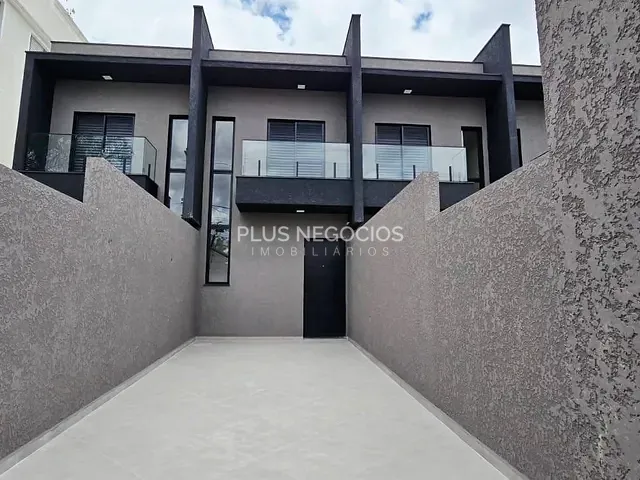 Sobrado com 390m² 2 quartos e 2 banheiros, à venda, no bairro Jardim Americano em Sorocaba