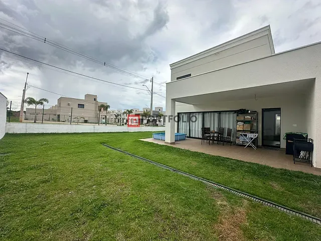 Sobrado com 375m² 3 quartos e 4 banheiros, à venda, no bairro Residencial Jardins Lyon em Aparecida de Goiânia