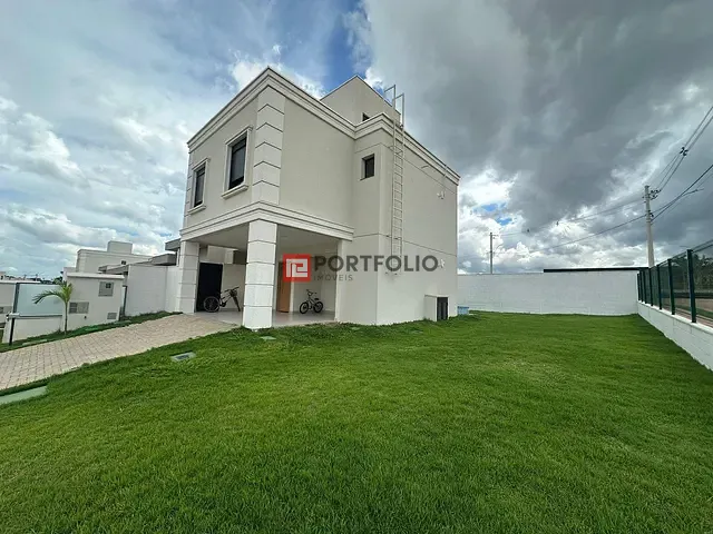 Sobrado com 375m² 3 quartos e 4 banheiros, à venda, no bairro Residencial Jardins Lyon em Aparecida de Goiânia