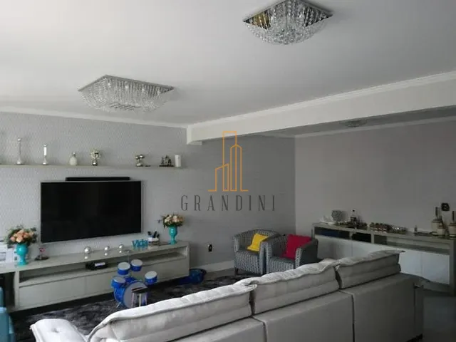 Sobrado com 200m², à venda, no bairro Campestre em Santo André