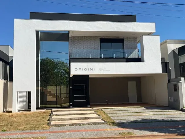 Sobrado com 361m² 4 quartos e 6 banheiros, à venda, no bairro Parque Residencial Damha IV em Campo Grande