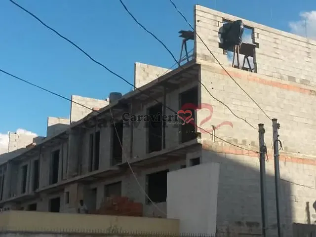 Sobrado com 117m², à venda, no bairro Parque Boturussu em São Paulo