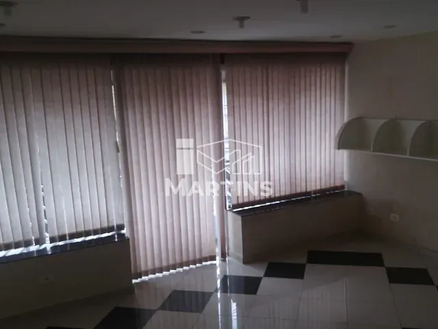 Sobrado com 125m² 3 quartos e 3 banheiros, à venda, no bairro Jardim Pirajussara em São Paulo