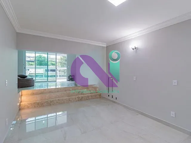 Sobrado com 200m² 3 quartos e 3 banheiros, à venda, no bairro Vila Osasco em Osasco