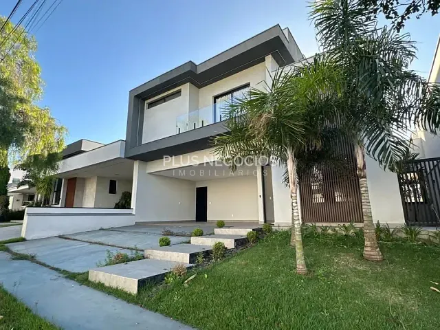 Sobrado com 300m² 3 quartos e 4 banheiros, à venda, no bairro Aparecidinha em Sorocaba