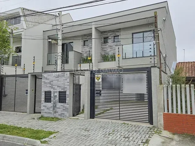Sobrado com 108m² 3 quartos e 3 banheiros, à venda, no bairro Capão da Imbuia em Curitiba