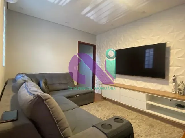 Sobrado com 125m² 3 quartos e 2 banheiros, à venda, no bairro Cipava em Osasco