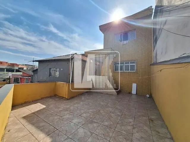 Sobrado com 318m² 3 quartos e 2 banheiros, à venda, no bairro Vila Palmares em Santo André