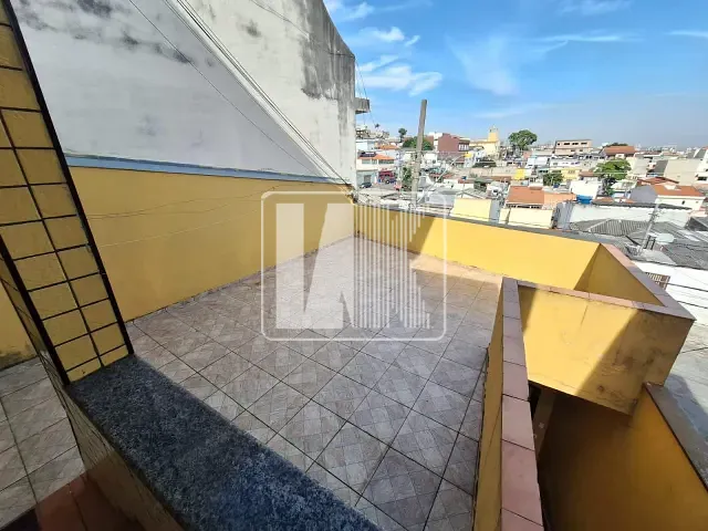 Sobrado com 318m² 3 quartos e 2 banheiros, à venda, no bairro Vila Palmares em Santo André