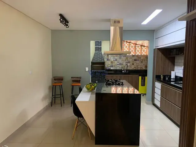Sobrado com 71m², à venda, no bairro Jardim Vale do Sol em São José dos Campos