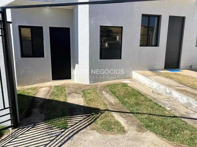 Sobrado 1 quarto e 2 banheiros, à venda, no bairro Jardim Piazza di Roma em Sorocaba