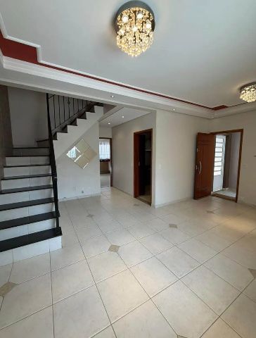 Foto do Casa - Sobrado à Venda com 3 Dormitórios (1 Suíte), 195m² - Quintal com área Gourmet, Jardim Marambaia, Jundiaí, SP | Copette Imóveis