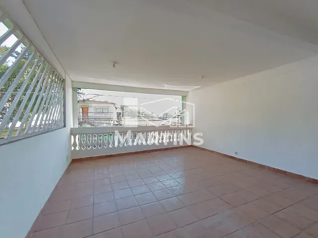 Sobrado com 142m² 3 quartos e 2 banheiros, à venda, no bairro Parque Ipê em São Paulo
