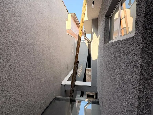 Sobrado 3 quartos e 2 banheiros, à venda, no bairro Vila Gilda em Santo André