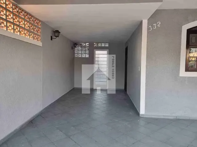 Sobrado com 150m² 3 quartos e 1 banheiro, à venda, no bairro Vila Rio Branco em Jundiaí
