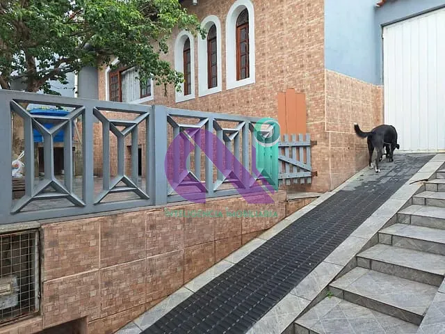 Sobrado com 230m² 4 quartos e 4 banheiros, à venda, no bairro Pestana em Osasco