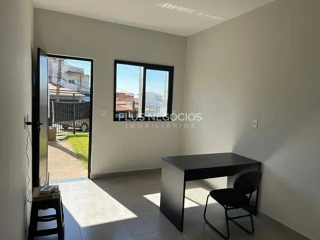 Sobrado 2 quartos e 2 banheiros, à venda, no bairro Jardim Piazza di Roma em Sorocaba