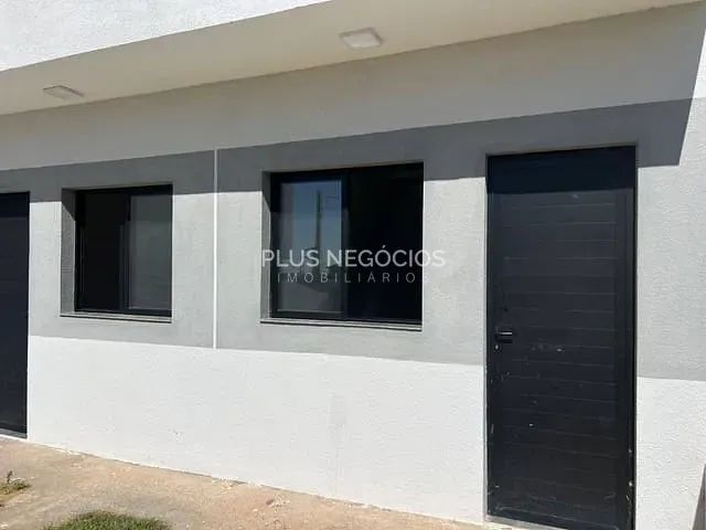 Sobrado 2 quartos e 2 banheiros, à venda, no bairro Jardim Piazza di Roma em Sorocaba