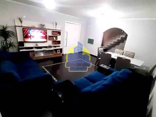 Sobrado com 156m² 3 quartos e 2 banheiros, à venda, no bairro Cipava em Osasco
