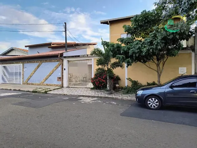 Sobrado com 300m² 3 quartos e 2 banheiros, à venda, no bairro Jardim Ricardo em Hortolândia