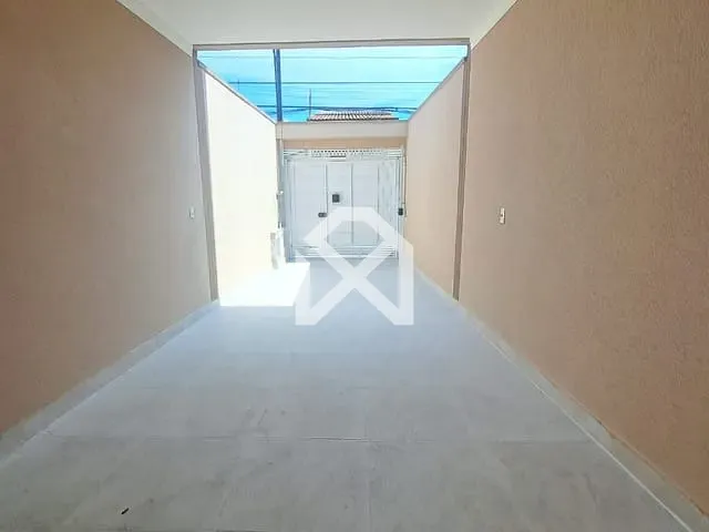 Sobrado com 100m² 3 quartos e 2 banheiros, à venda, no bairro Vila Nhocune em São Paulo