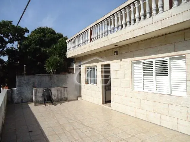 Sobrado com 256m² 5 quartos e 3 banheiros, à venda, no bairro Vila Nhocune em São Paulo