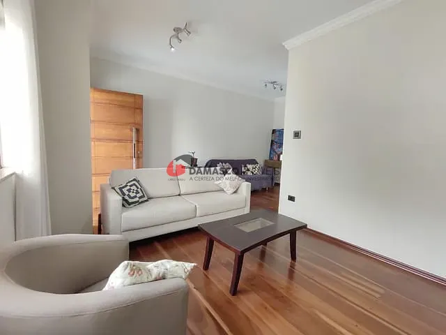 Sobrado com 257m² 3 quartos e 2 banheiros, à venda, no bairro Santa Maria em São Caetano do Sul