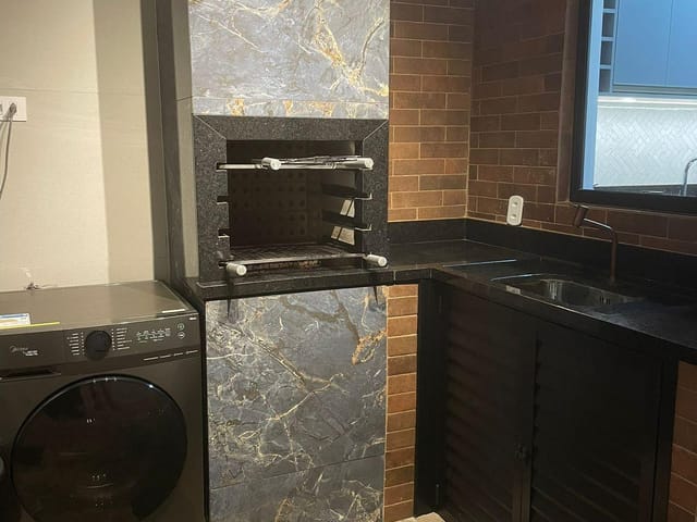 Sobrado com 67m² 2 quartos e 3 banheiros, à venda, no bairro Rio Pequeno em Camboriú