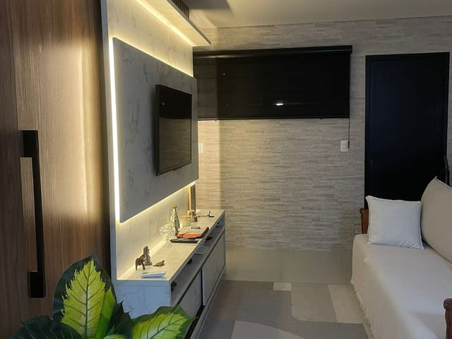 Sobrado com 67m² 2 quartos e 3 banheiros, à venda, no bairro Rio Pequeno em Camboriú