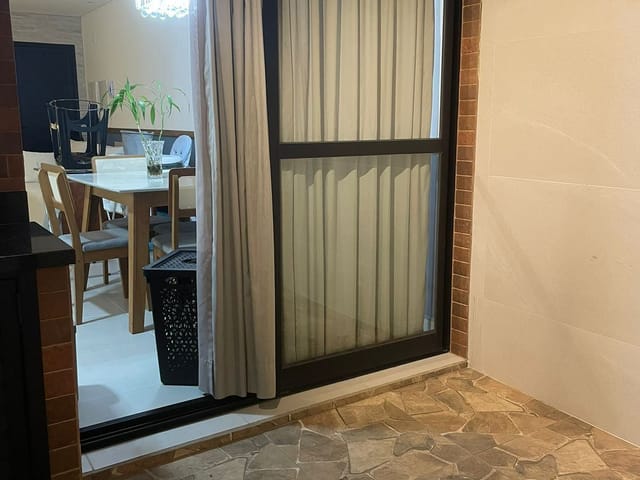 Sobrado com 67m² 2 quartos e 3 banheiros, à venda, no bairro Rio Pequeno em Camboriú