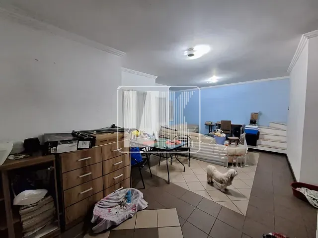 Sobrado com 196m² 3 quartos e 1 banheiro, à venda, no bairro Vila Palmares em Santo André