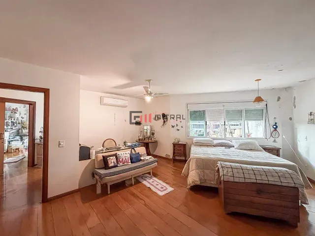 Sobrado 5 quartos e 3 banheiros, à venda, no bairro Bela Suiça em Londrina