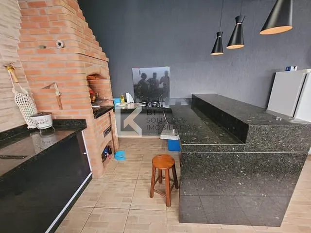 Sobrado com 125m² 3 quartos e 2 banheiros, à venda, no bairro Jardim Morada do Sol em Indaiatuba