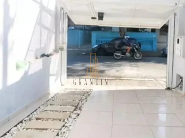 Sobrado com 154m² 3 quartos e 3 banheiros, à venda, no bairro Vila Vilma em Santo André