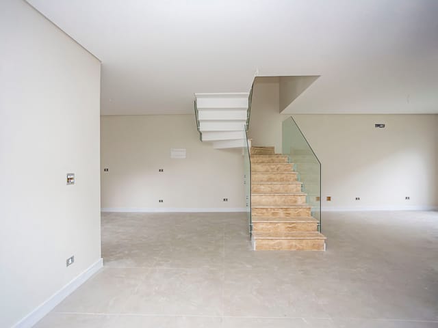 Sobrado com 146m² 3 quartos e 4 banheiros, à venda, no bairro Jardim Social em Curitiba