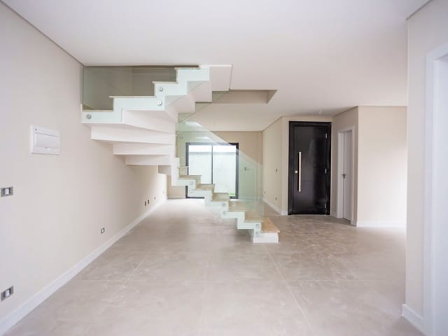 Sobrado com 146m² 3 quartos e 4 banheiros, à venda, no bairro Jardim Social em Curitiba
