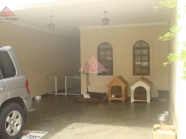 Sobrado com 400m² 3 quartos e 2 banheiros, à venda, no bairro Vila Nossa Senhora das Vitórias em Mauá