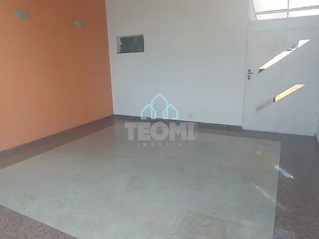 Sobrado com 278m² 3 quartos e 3 banheiros, à venda, no bairro Jardim das Nações em Taubaté
