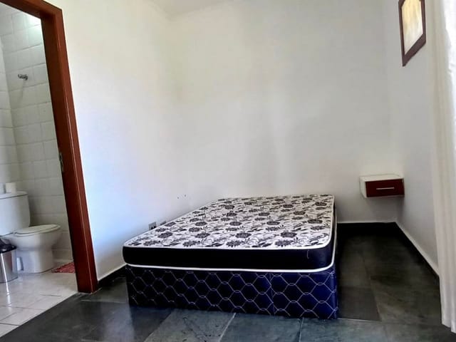 Sobrado 2 quartos e 2 banheiros, para alugar, no bairro Centro em Bertioga