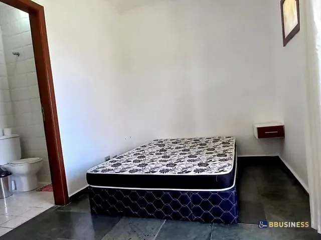Sobrado 2 quartos e 2 banheiros, para alugar, no bairro Centro em Bertioga