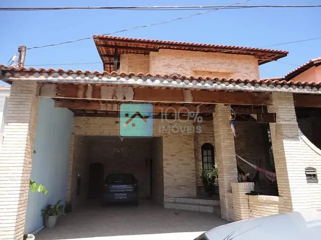 Sobrado com 252m² 4 quartos e 3 banheiros, à venda, no bairro Urbanova em São José dos Campos