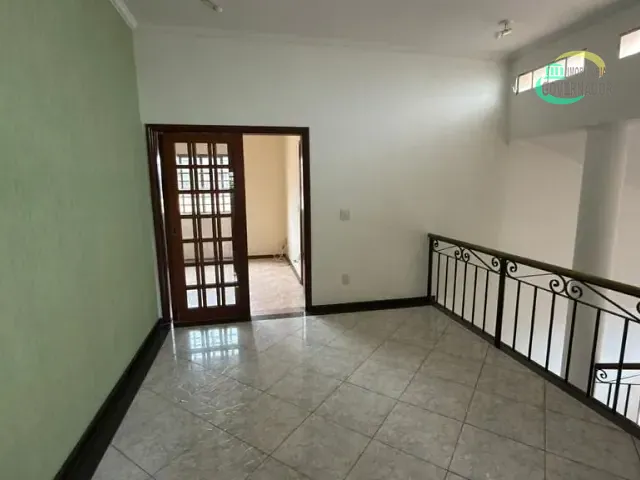 Sobrado com 352m² 3 quartos e 3 banheiros, à venda, no bairro Jardim Chapadão em Campinas