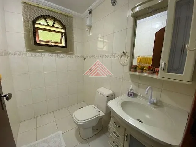 Sobrado com 125m² 3 quartos e 3 banheiros, à venda, no bairro Jardim Pedroso em Mauá