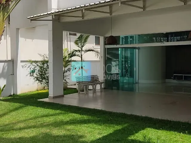 Sobrado com 600m² 4 quartos e 6 banheiros, à venda ou para alugar, no bairro Pqe Res Aquarius em São José dos Campos