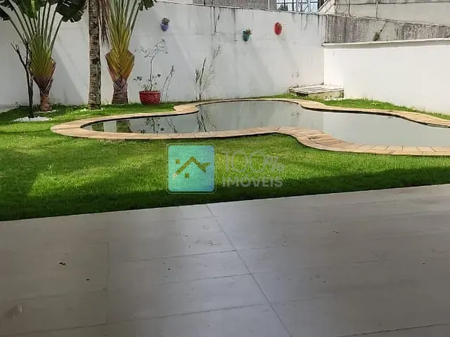 Sobrado com 600m² 4 quartos e 6 banheiros, à venda ou para alugar, no bairro Pqe Res Aquarius em São José dos Campos