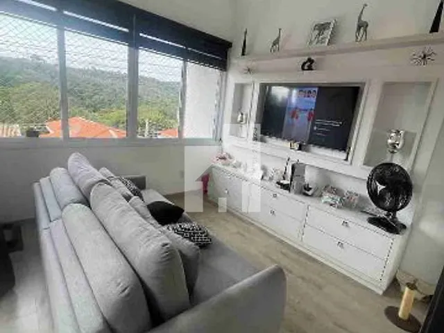 Sobrado com 125m² 3 quartos e 2 banheiros, à venda, no bairro Jardim Vera Regina em Campo Limpo Paulista