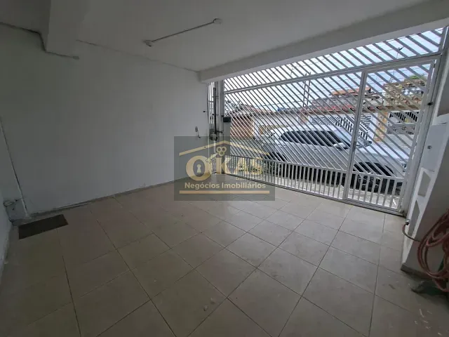 Sobrado com 150m² 3 quartos e 2 banheiros, para alugar, no bairro Vila Amorim em Suzano