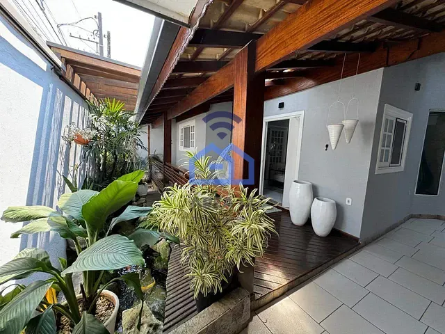 Casa com 276m² 3 quartos e 4 banheiros, à venda, no bairro Estrela d'Alva em Caraguatatuba